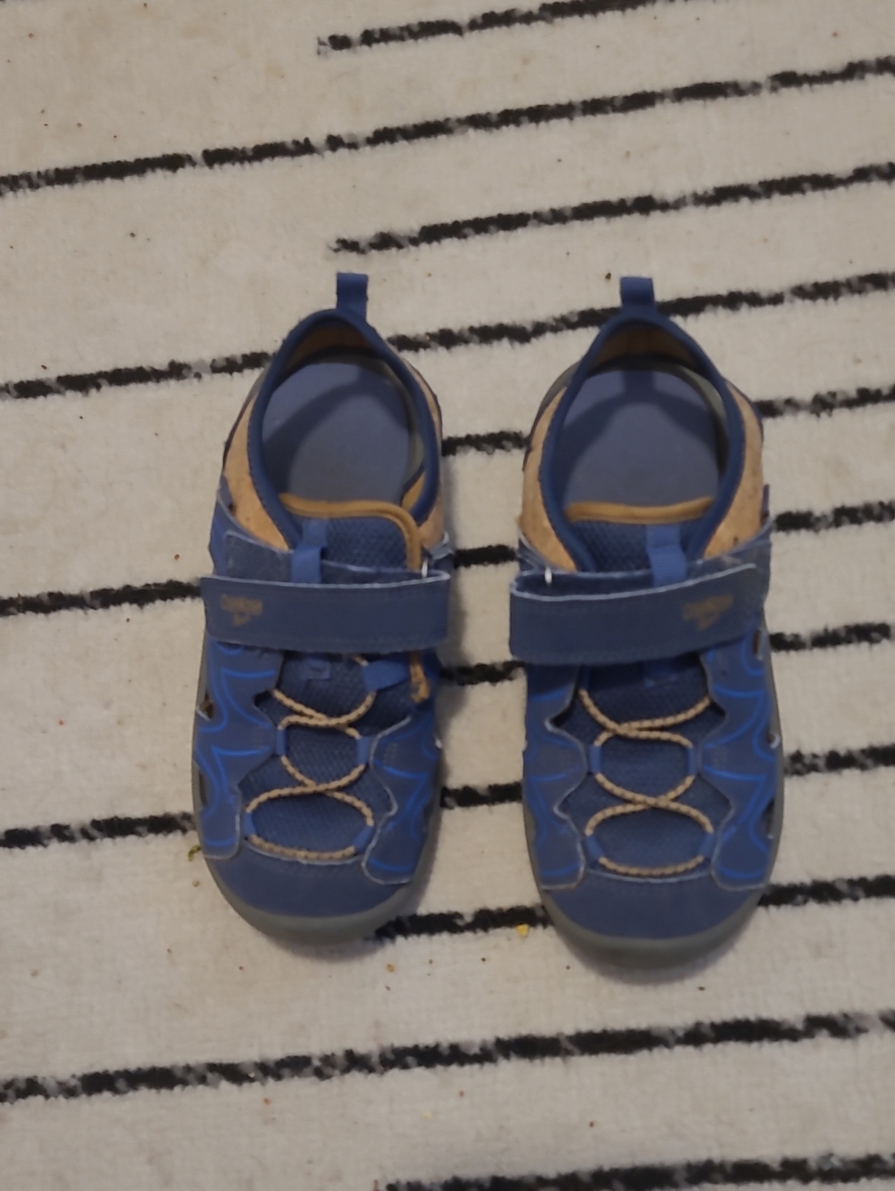 OshKosh B'gosh Blue and Tan Kids Water Shoes with Strap